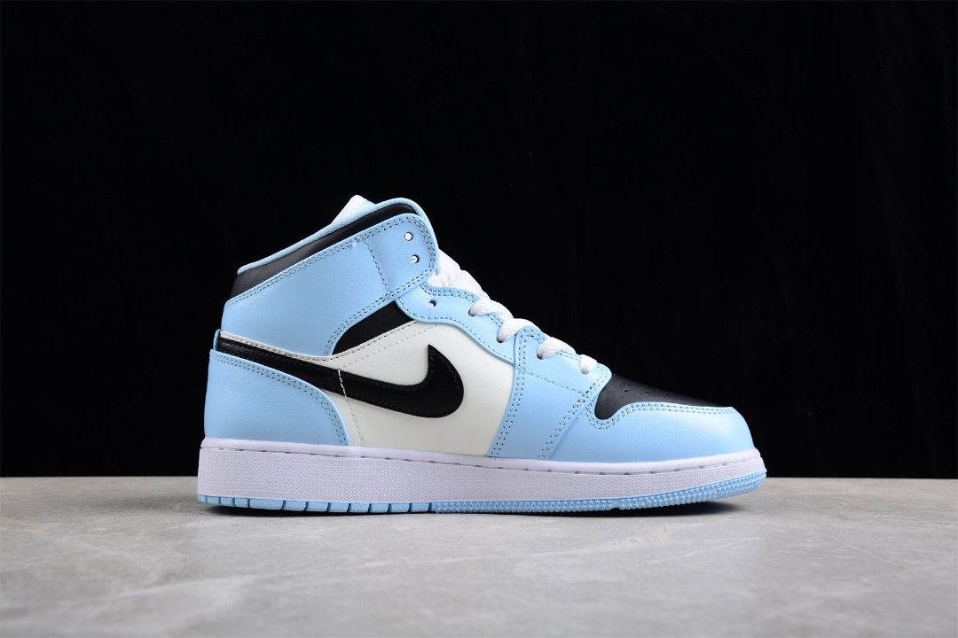 Air jordan 1 mid women's shoe new arrivals