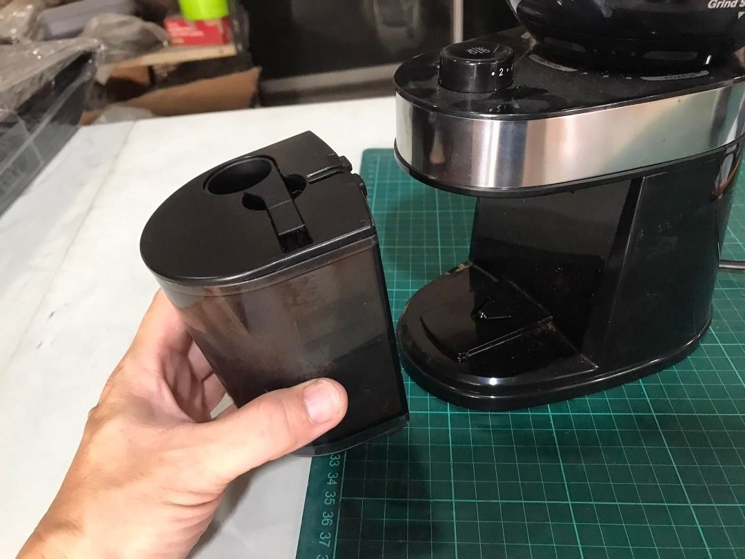 Anko Large Coffee Grinder, Food & Drinks, Other Food & Drinks on Carousell