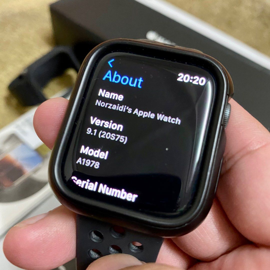 Apple Watch S4 Nike Series 44