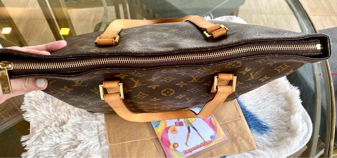 WATCH BEFORE BUYING! // LOUIS VUITTON CABAS MEZZO // Full Review: My Issues  With It // Luxury Purse 