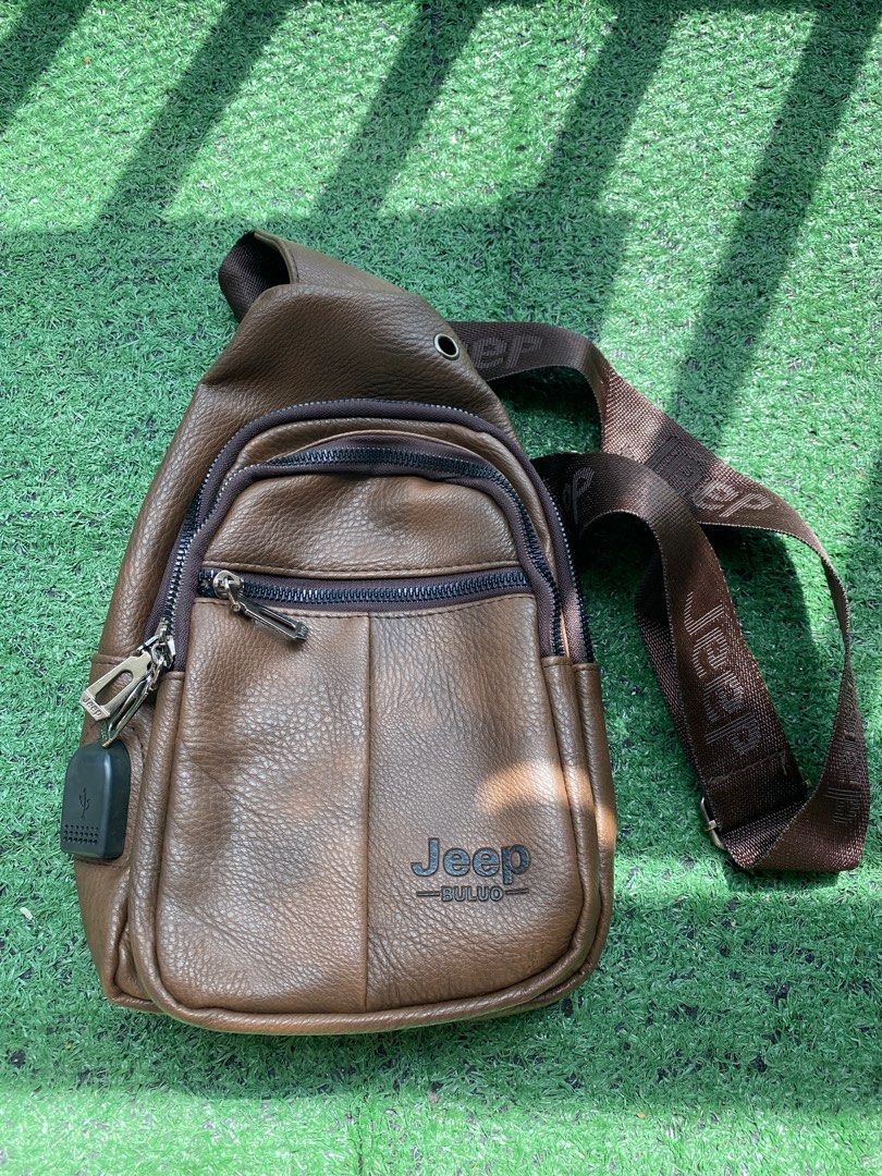 BEG JEEP BARU Men s Fashion Bags Sling Bags on Carousell