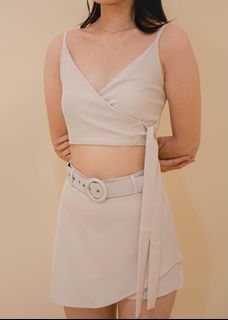 BNWT 6style on repeat wrap top in ivory cream
