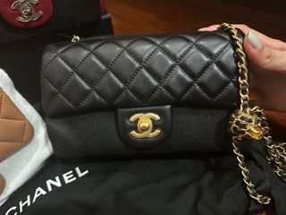 (Category: ) located in . Submitted by cosmemaniac (Listing ID 1201472531, Image 1). Description: .