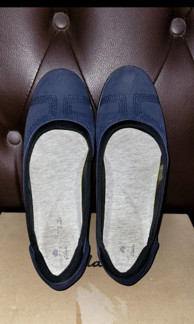 Clarks Cloud Steppers Flat Shoes Ayla Low in Navy Blue Women s