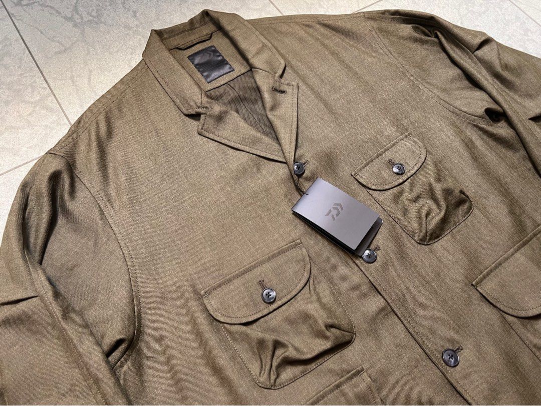 Daiwa Pier39 tech safari 2B jacket, 男裝, 外套及戶外衣服- Carousell