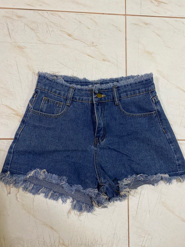 Denim Shorts (Category: Shorts) located in Manila. Submitted by sunstarshop (Listing ID 1201547375, Image 1). Description: size small 27-29 never used tag has my name for label.