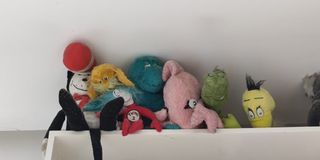 Dr Seuss stuffed toys bundle