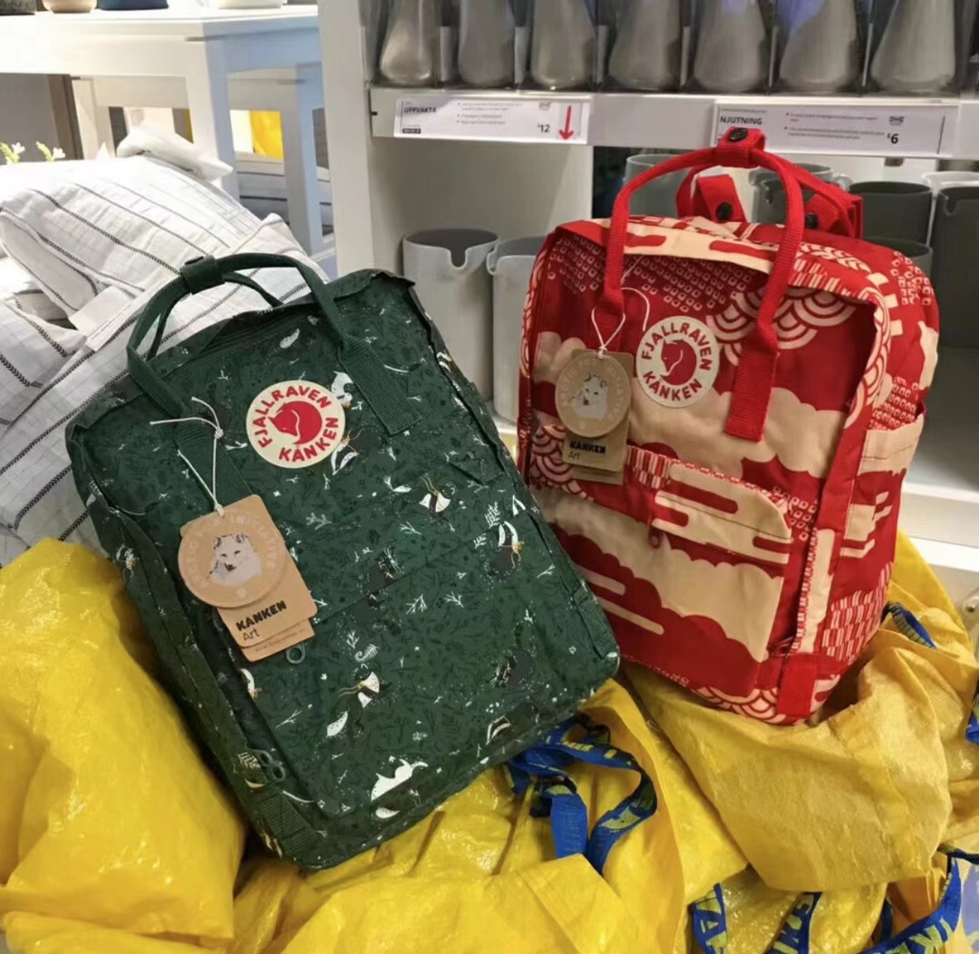 🍑買一送一！支持消費卷🌸Fjällräven Kanken Art Classic Mini 迷彩後背囊, 女裝, 手袋及銀包, 背囊-  Carousell