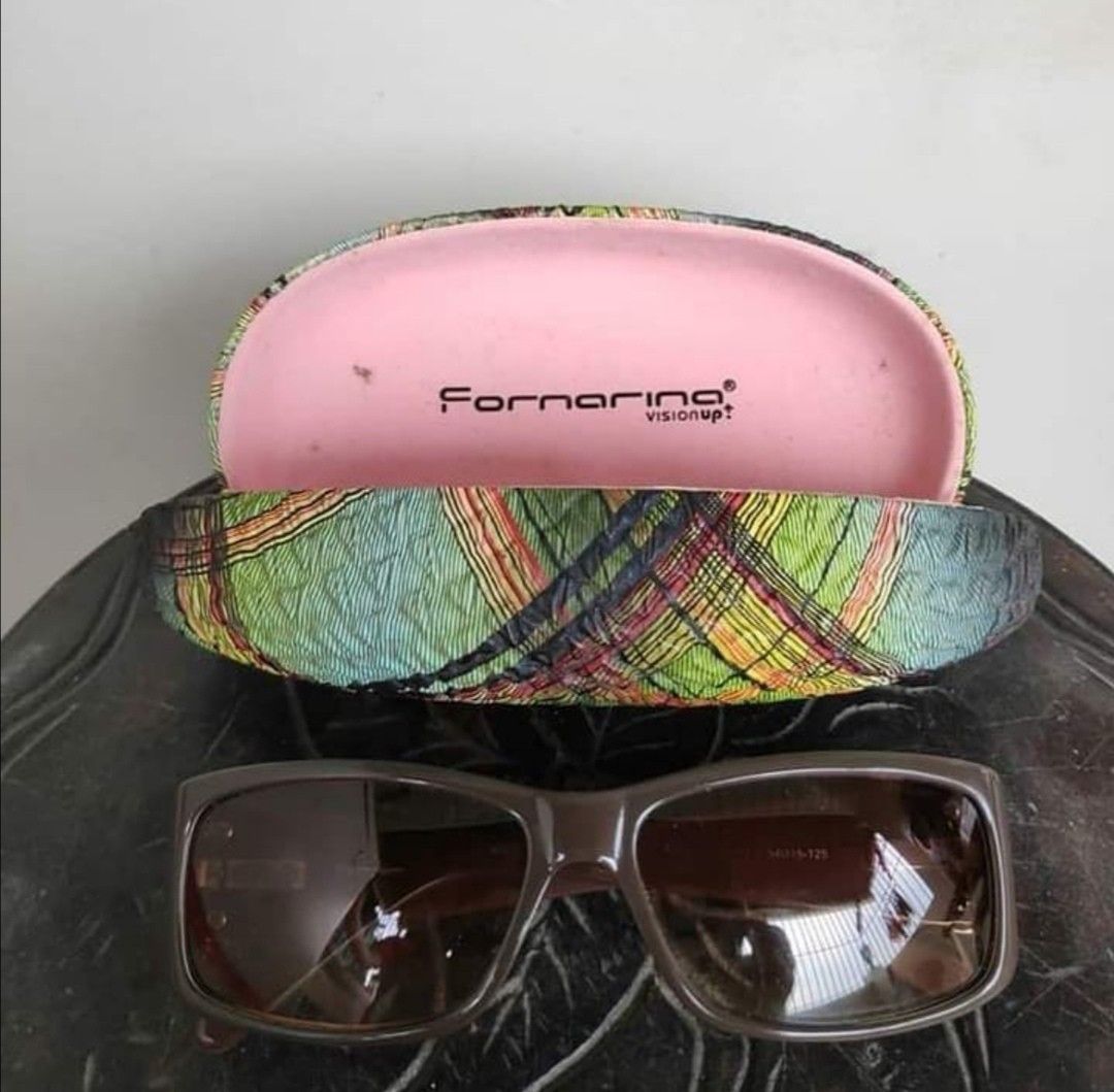 Fornarina Sunglasses (Category: Sunglasses & Eyewear) located in Quezon City. Submitted by hellobuyeverything (Listing ID 1201552426, Image 1). Description: 🌻Never use just stock 🌻 Good as new.
