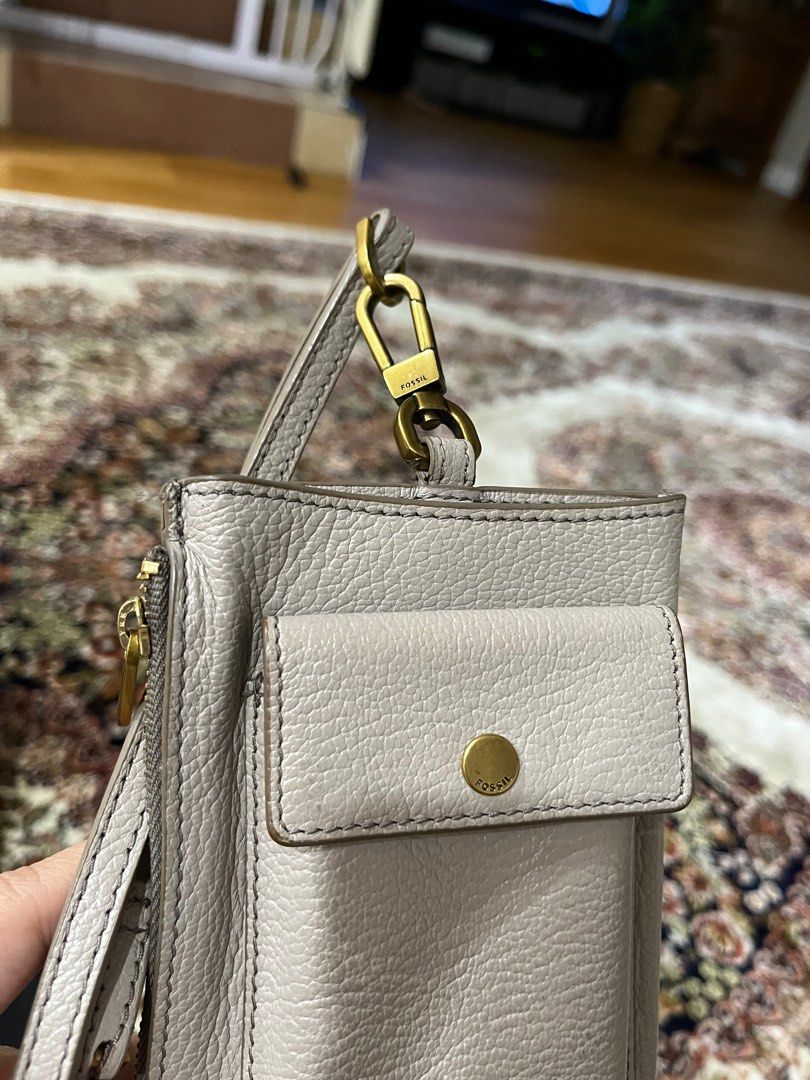 Fossil discount phone crossbody