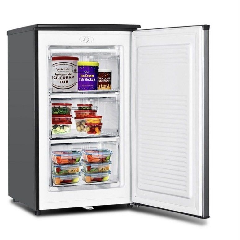 Fujidenzo upright freezer 3.5 cu ft, TV & Home Appliances, Kitchen