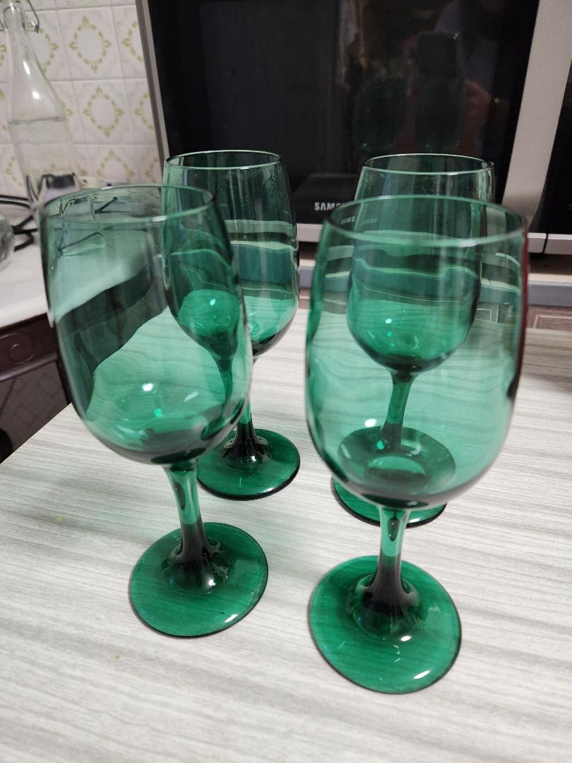 Green tinted wine glasses 4nos, Furniture & Home Living, Home Decor