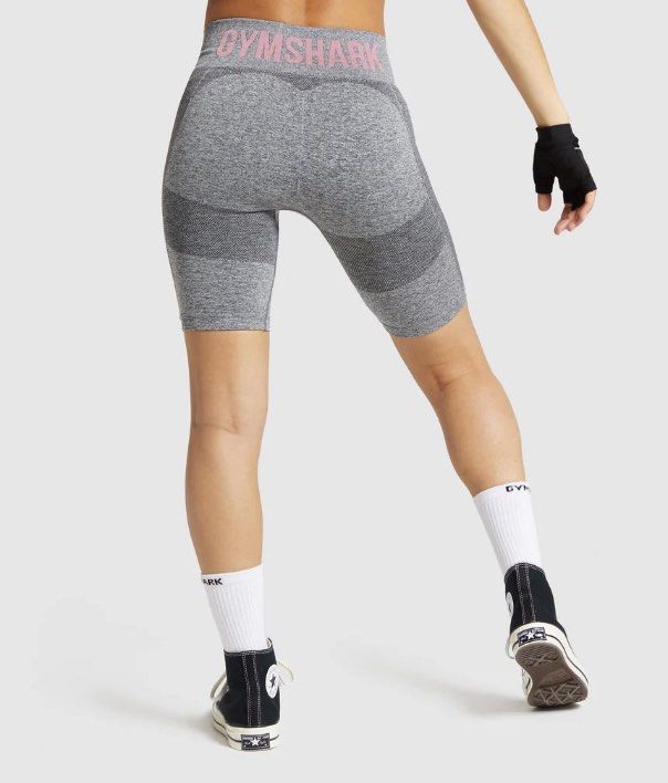 Gymshark Flex Cycling Shorts in Grey and Pink, Women's Fashion