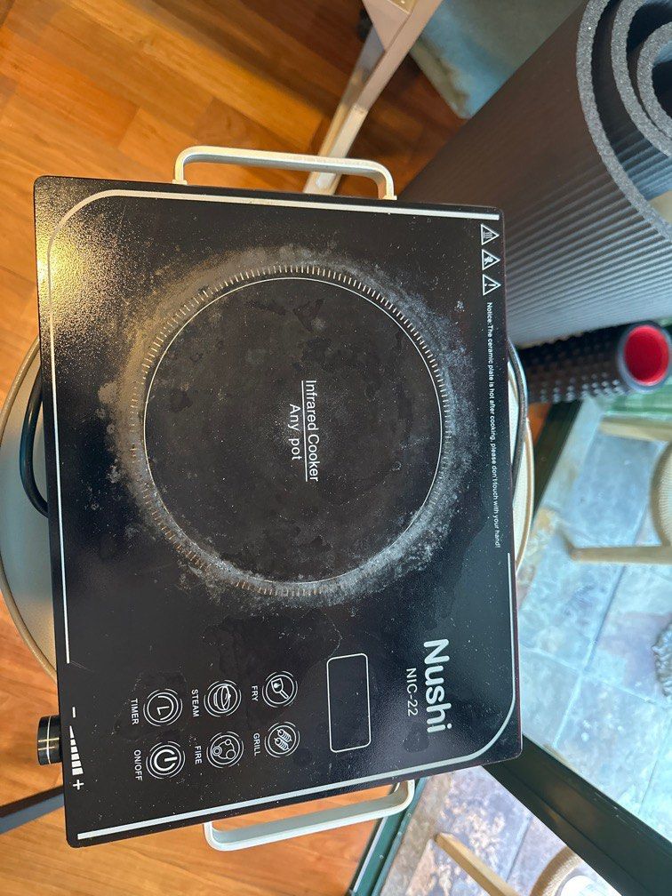 Induction stove (works with any pot) + stand, TV & Home Appliances, Kitchen Appliances, Other