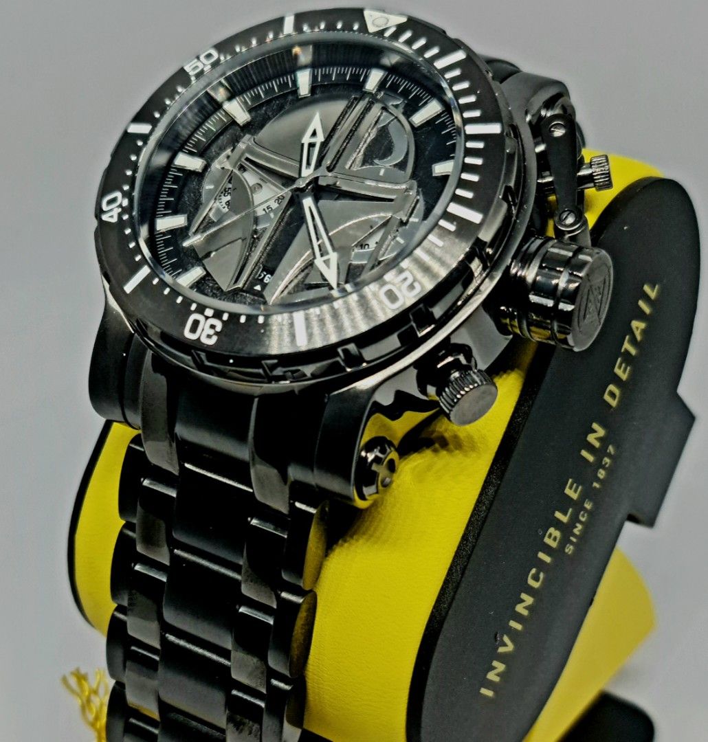 Invicta mandalorian top