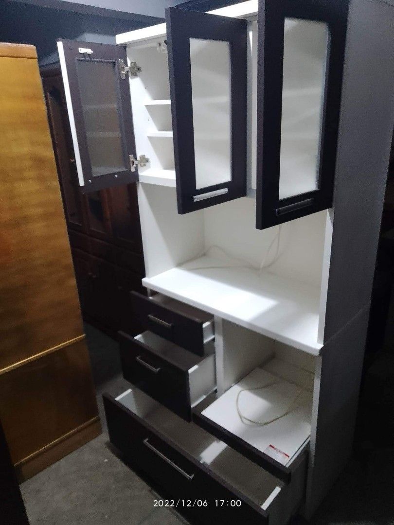 Japan Surplus kitchen with outlet duco finished 7,500