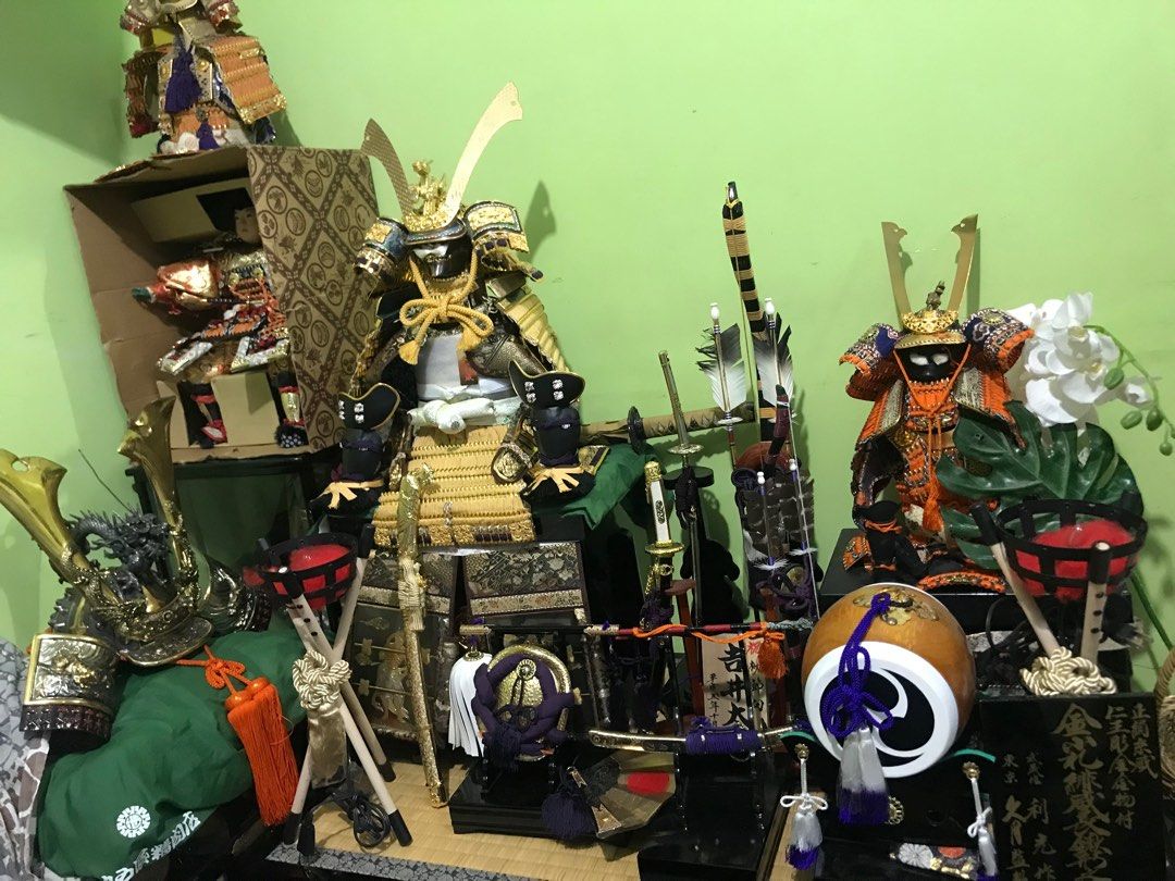 japanese armour (Category: Other Home Decor) located in Bulacan. Submitted by sexybranded (Listing ID 1201456650, Image 2). Description: pm lng for take all napo .