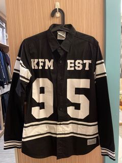 Kfm 數字印花黑色襯衫