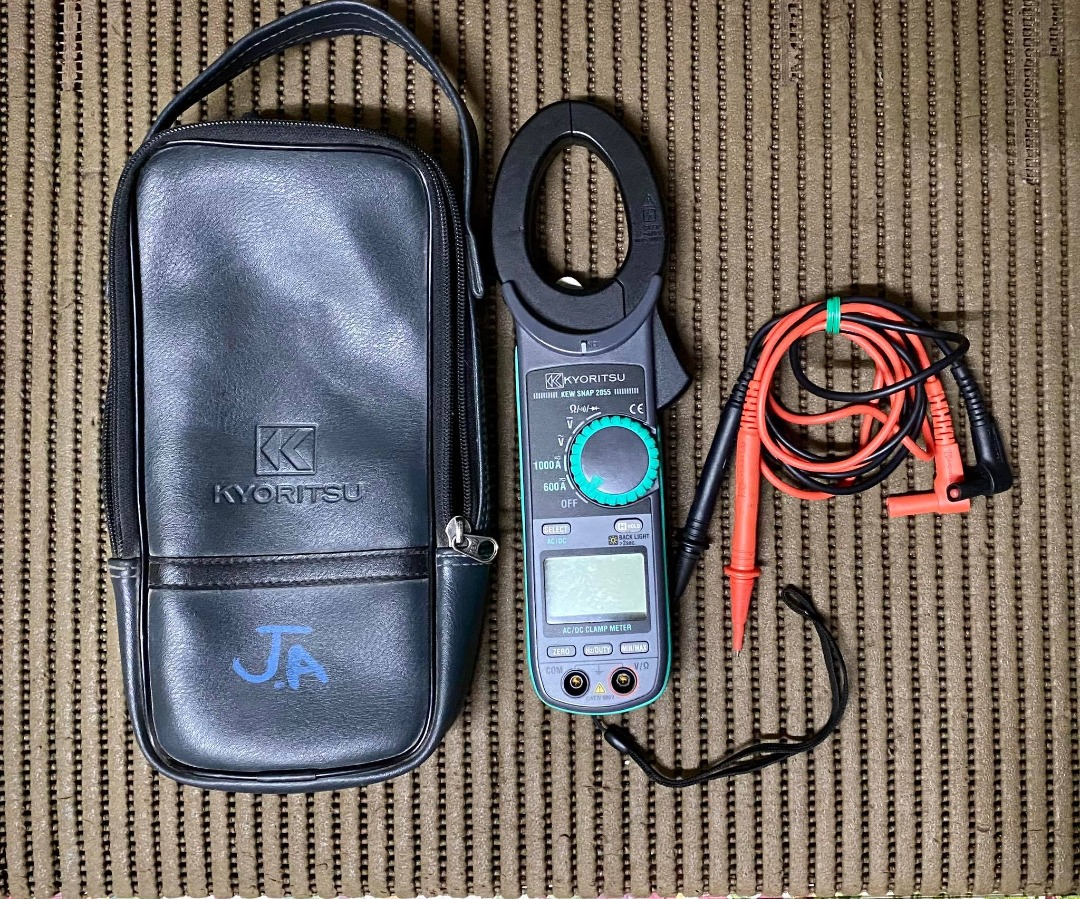 Kyoritsu 2055 AC/DC Digital Clamp Meter, 1000A/600V, Commercial