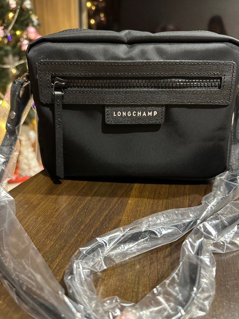 Longchamp Camera Bag, Women's Fashion, Bags & Wallets, Crossbody Bags
