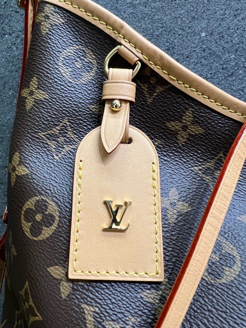 Louis Vuitton Carryall PM Monogram - LVLENKA Luxury Consignment