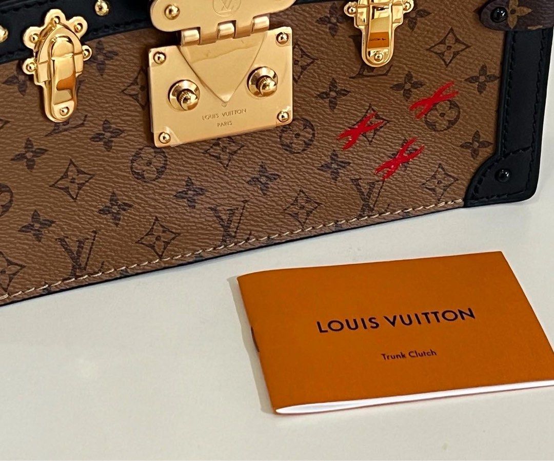 Louis Vuitton Damier Ebene Canvas Trunk and Lock Passport Cover