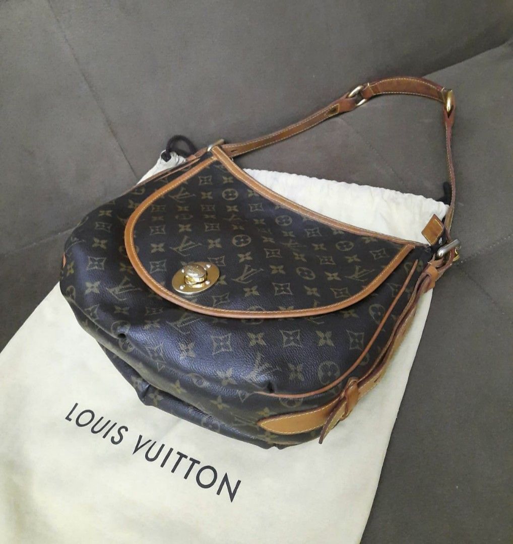 Louis vuitton monogram vavin PM, Luxury, Bags & Wallets on Carousell