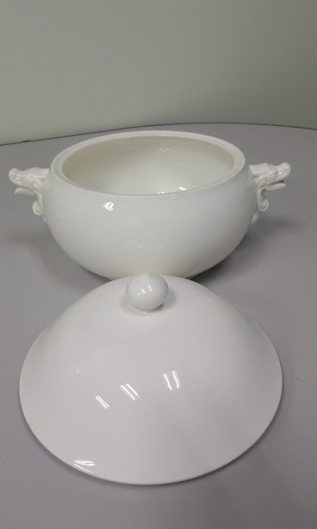 Narumi Bone China- Made in Japan, Furniture & Home Living, Kitchenware ...
