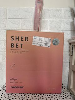 （分類：）位於 。 由 amyhoi 提交（商品編號 1201523800，圖片 1）。簡介： 。