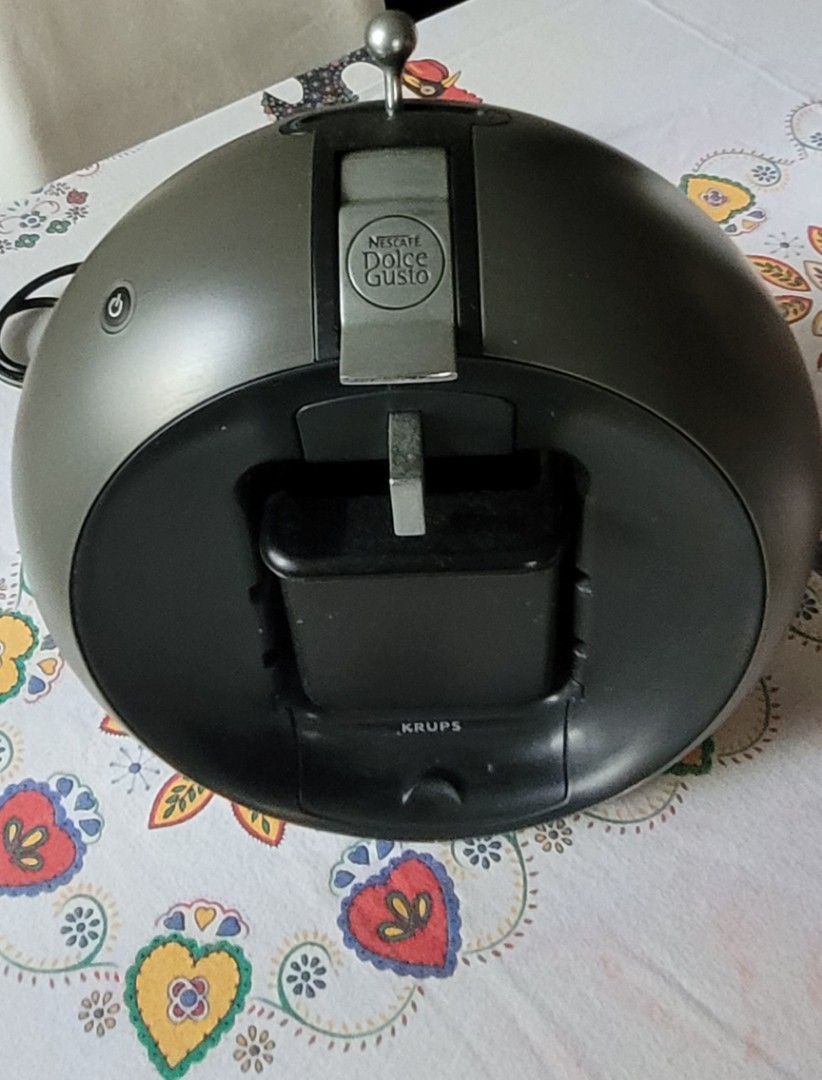 Nescafe Dolce Gusto Circolo, TV & Home Appliances, Kitchen Appliances