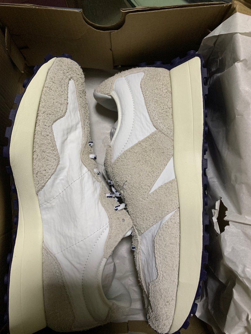 New balance 326 (Moon beam) (Category: Sneakers) located in Manila. Submitted by thriftchup (Listing ID 1201552599, Image 2). Description: BNDS 🔥 Size 11 Rfs: Need funds Comfy ✅ Style ✅.