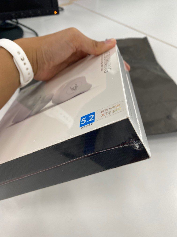 New Sabbat X12 Pro White (Category: Earphones) located in Manila. Submitted by _0000 (Listing ID 1201455905, Image 3). Description: Sabbat True Wireless Stereo Earbuds Bluetooth Original price ₱2290 Price firm, no lowballers Brand new, sealed Features: Bluetooth version 5.2 Built-in Mic SBC audio codec Up to 30 hours of combined playback Control button Type-c interface The entry-level wireless earbud of the series. It has the most basic but funct
