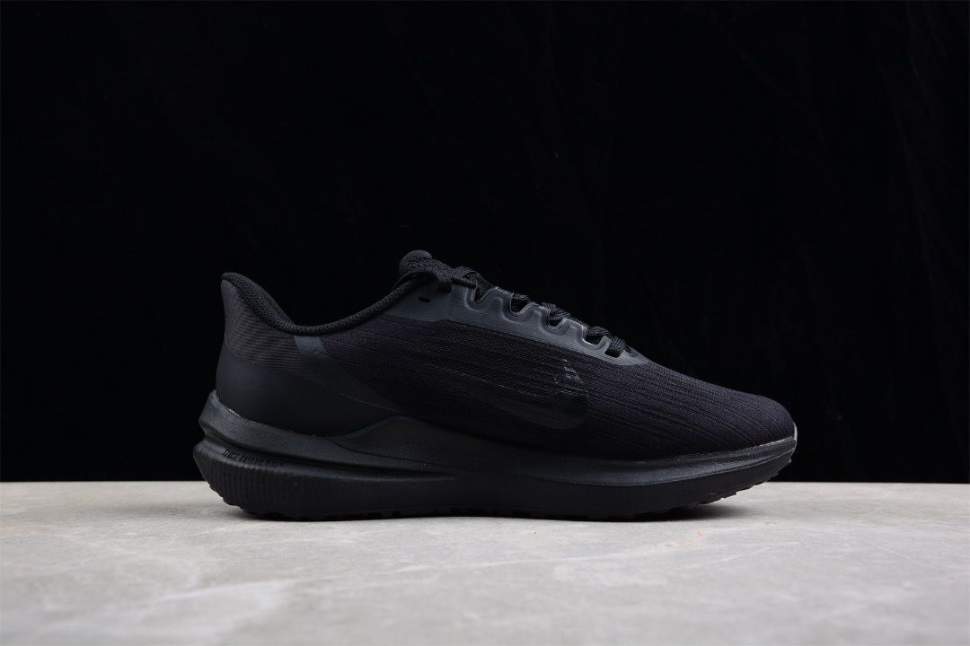 Nike 9 outlet all black