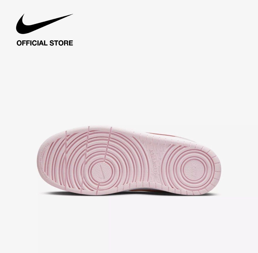 n11 nike court borough low