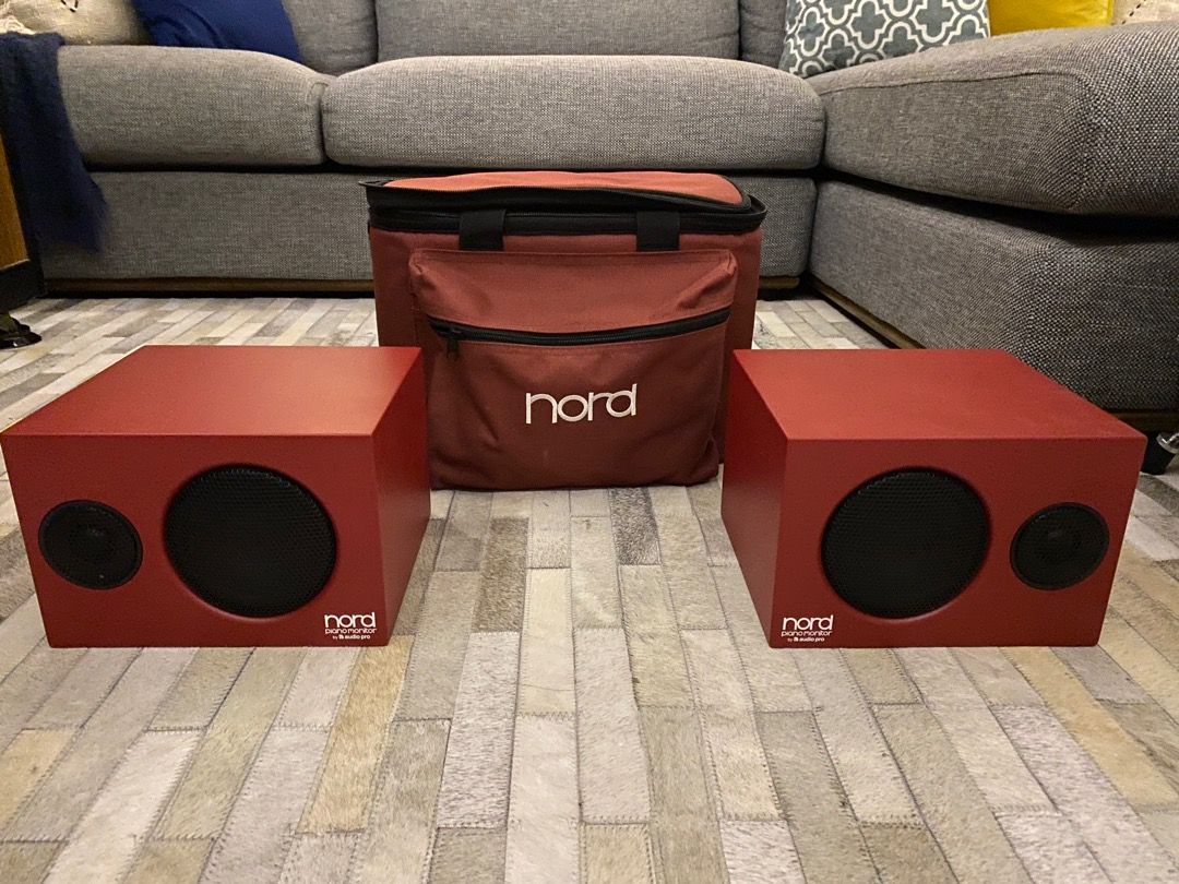 Nord Piano Monitors V2 and Carrying Bag, Audio, Soundbars, Speakers