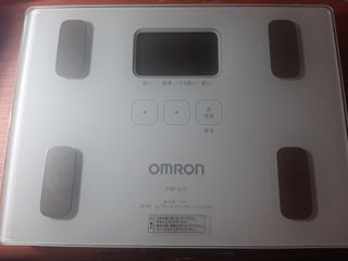 Omron weighing scale