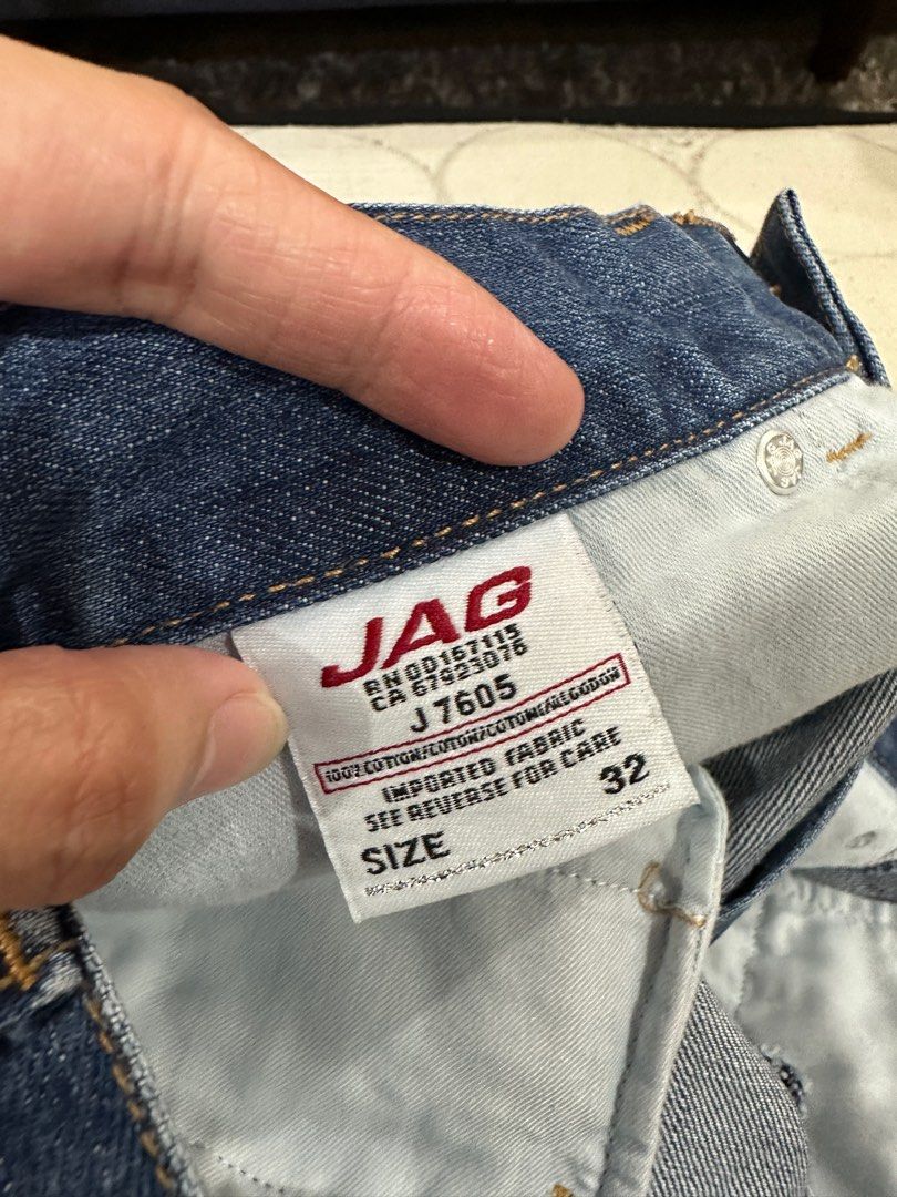 Original JAG anti-fit denim (Category: Jeans) located in Guiguinto. Submitted by ebh19 (Listing ID 1201439486, Image 3). Description: Waistline - 32 Length - mula pundya 70 cm From waist - 102 cm.