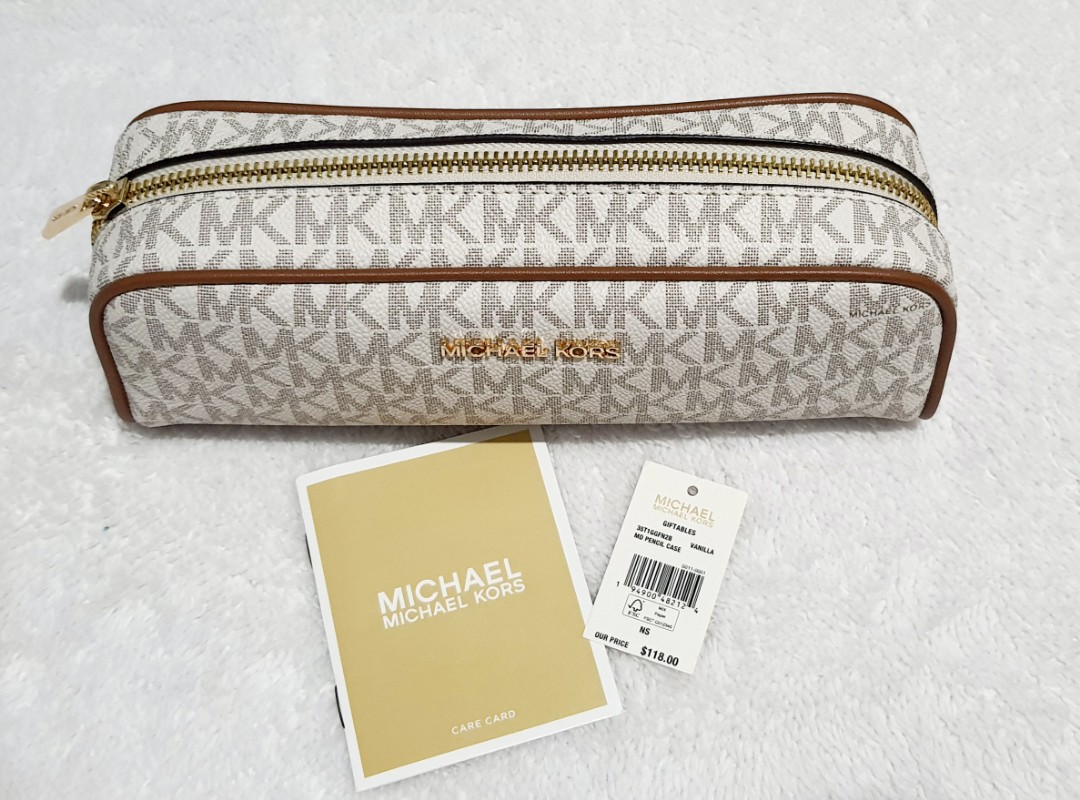 Original michael kors pencil case vanilla, Women's Fashion, Bags & Wallets,  Purses & Pouches on Carousell