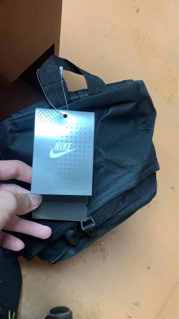 Original Nike Laptop Bag, Men's Fashion, Bags, Backpacks on Carousell