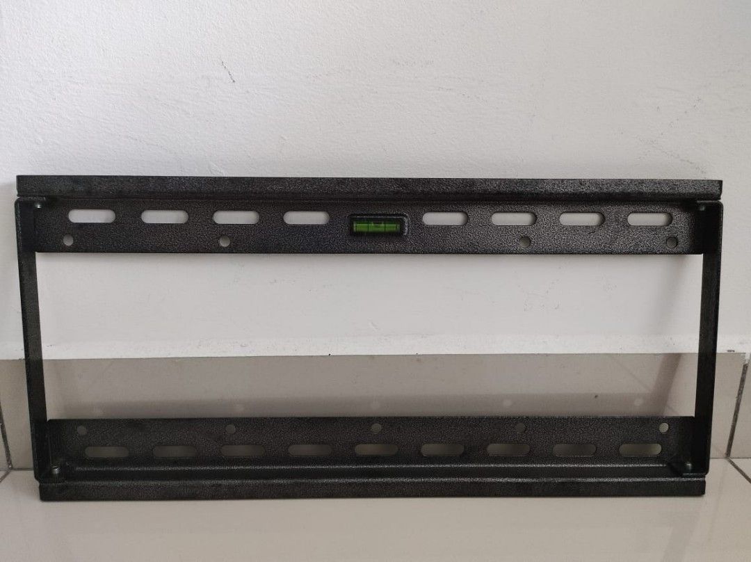 Panasonic Viera 32inch for sale with TV mount wall, TV & Home