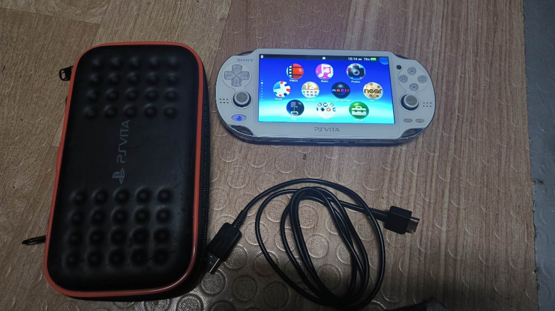 ps vita oled white 128gb, Video Gaming, Video Game Consoles, PlayStation on Carousell