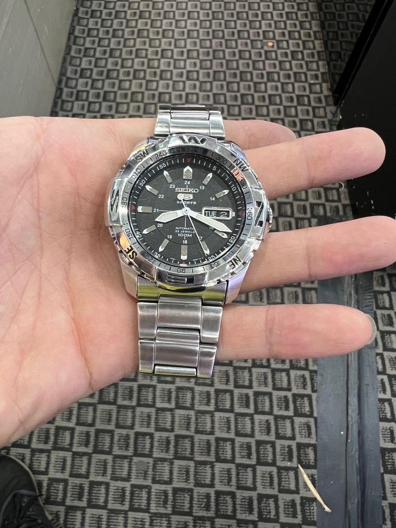 SEIKO 5 SPORTS AUTOMATIC 100M RARE, Men's Fashion, Watches & Accessories,  Watches on Carousell