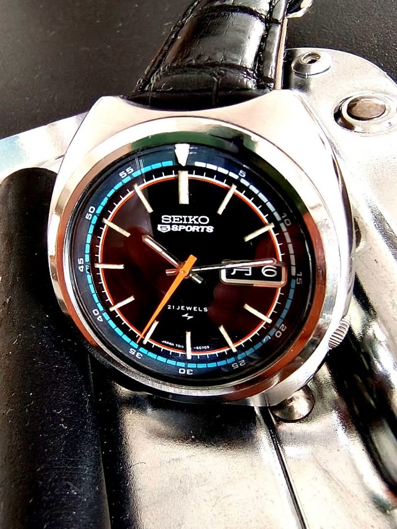 Seiko Vintage JDM 7019-6040 Automatic Watch, Luxury, Watches on Carousell