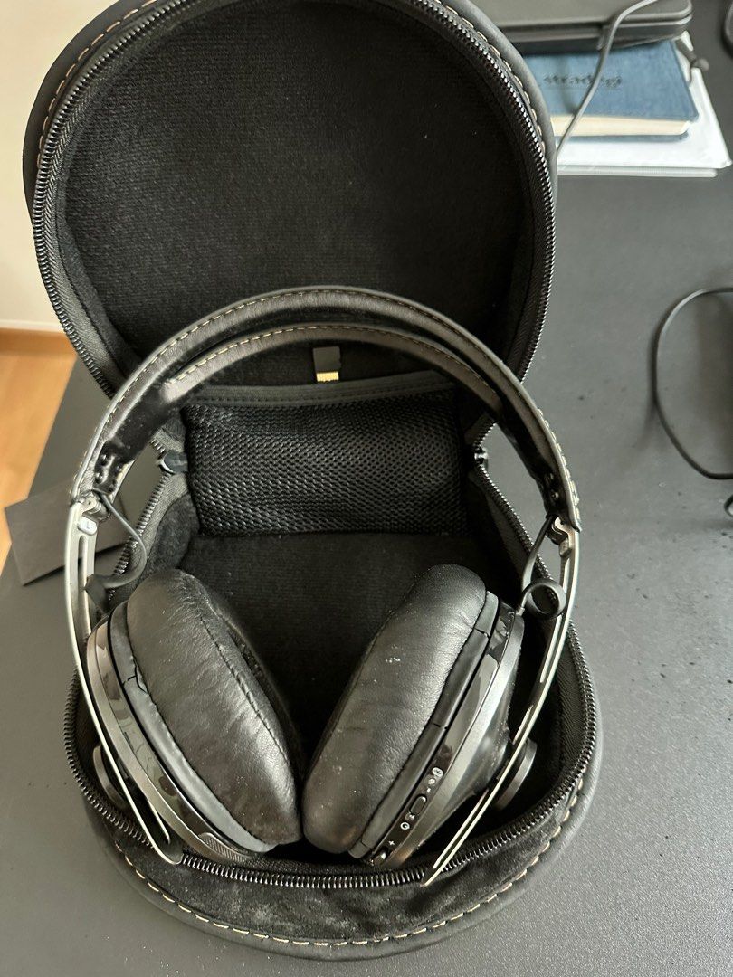 sennheiser momentum 2 wireless, Audio, Headphones & Headsets on Carousell