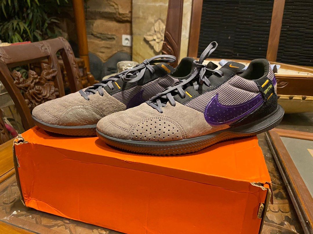 Harga nike gato store
