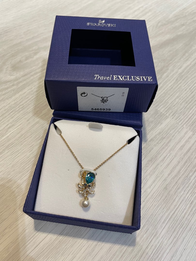 Swarovski octopus outlet necklace