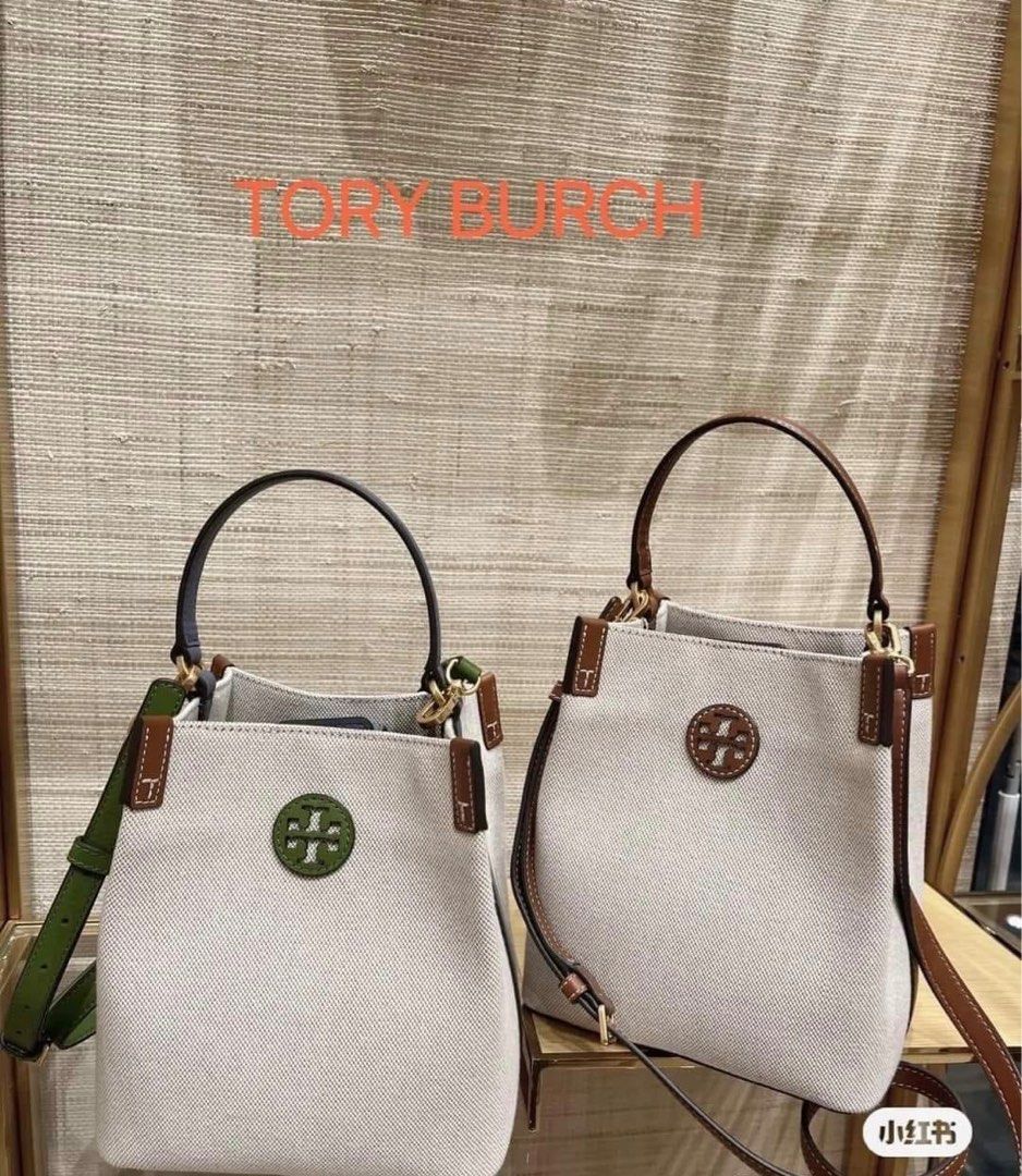 Tory Burch Blake Canvas Bucket Bag (Category: Luxury Bags & Wallets) located in Manila. Submitted by sl.collections (Listing ID 1201617456, Image 3). Description: With dustbag With paperbag .