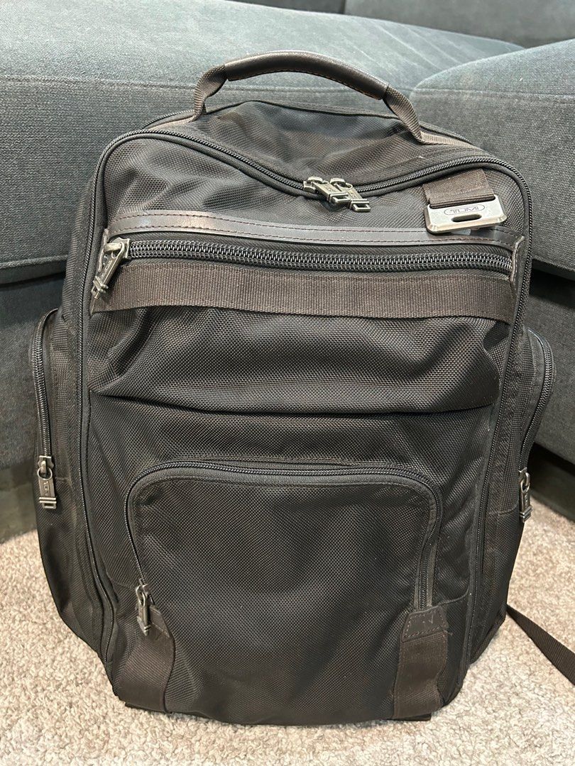Tumi gilman brief pack clearance