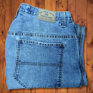 (Category: ) located in . Submitted by vintagiouz (Listing ID 1201600371, Image 1). Description: .