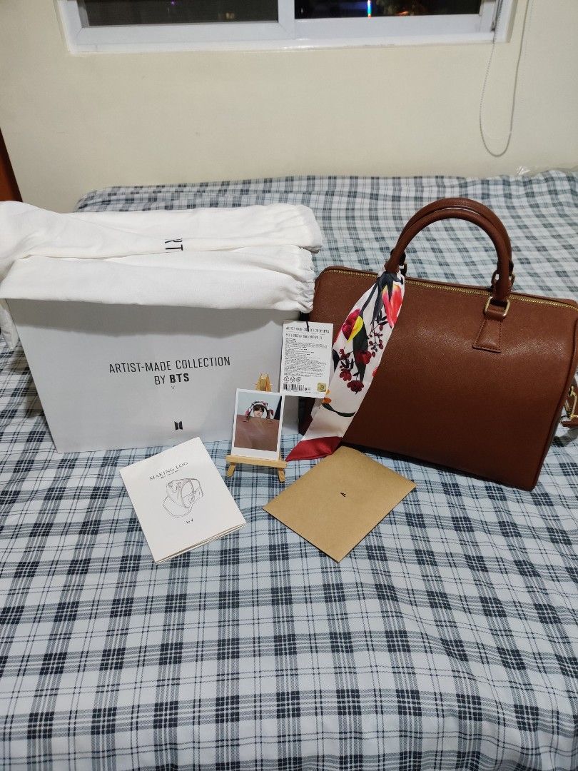 V Mute Boston Bag w/ complete inclusions, Luxury, Bags & Wallets on ...